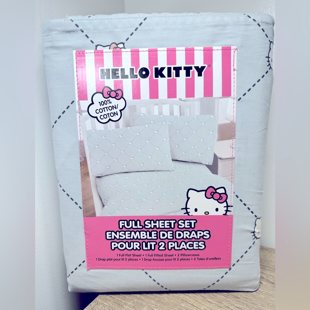 Hello Kitty Full Sheet Set